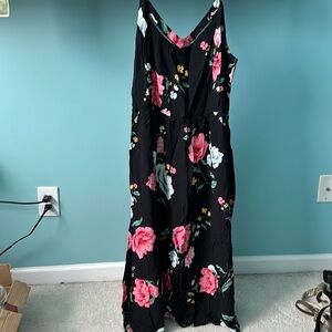New with Tags Old Navy Midi dress